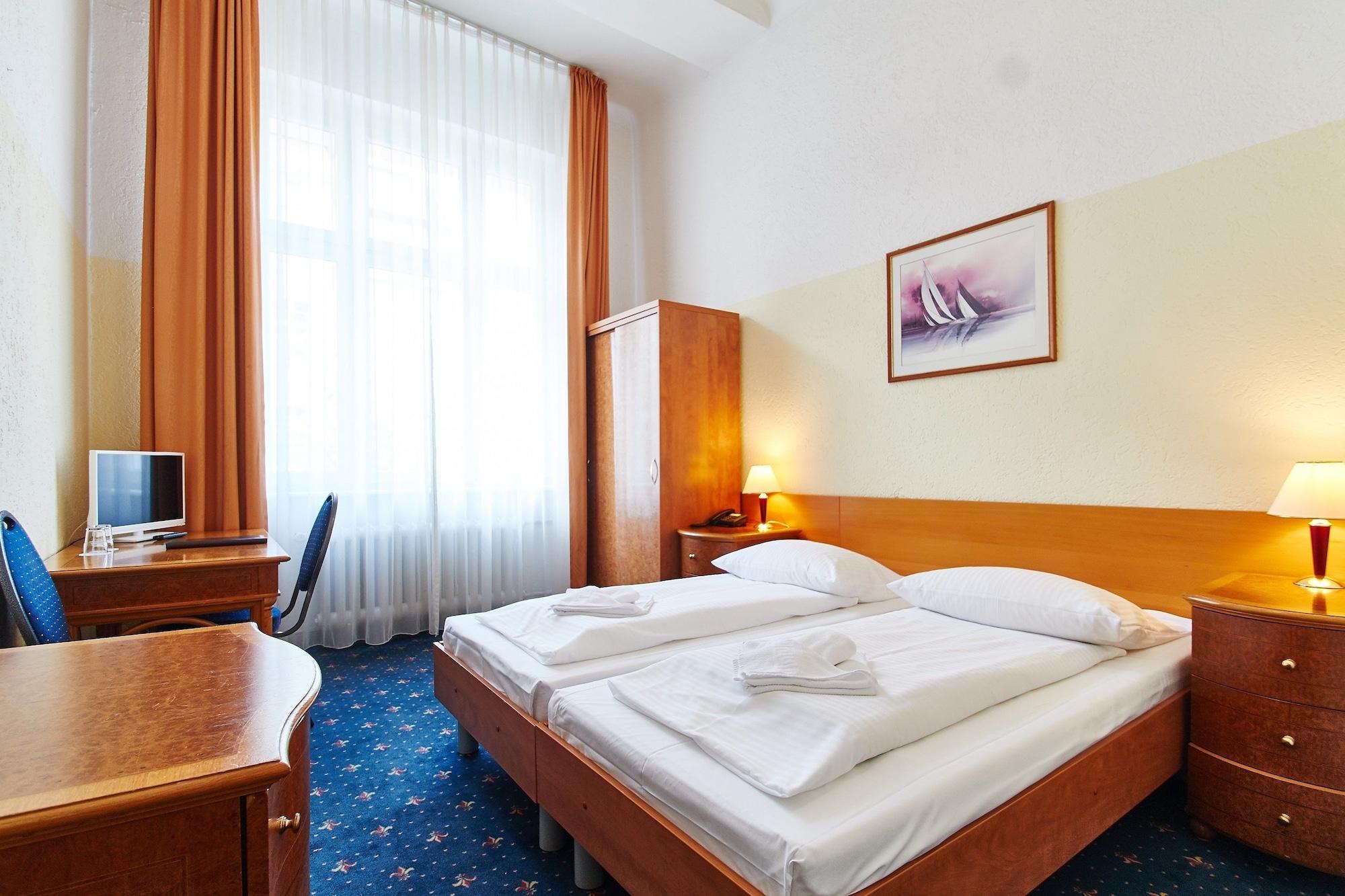 Hotel Europa City Berlin Exteriör bild